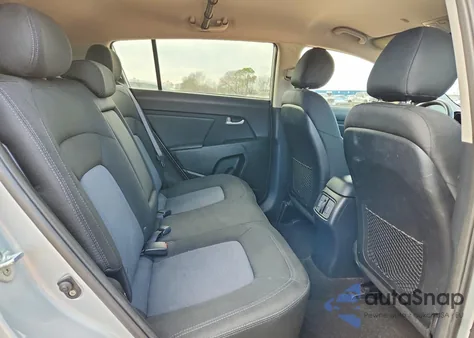 2015 Kia Sportage Lx z USA, uszkodzony, nr VIN KNDPB3AC8F7699445